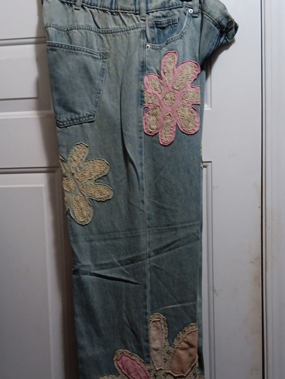 Oli and Hali Flower Applique Baggies NWT SIZE XL